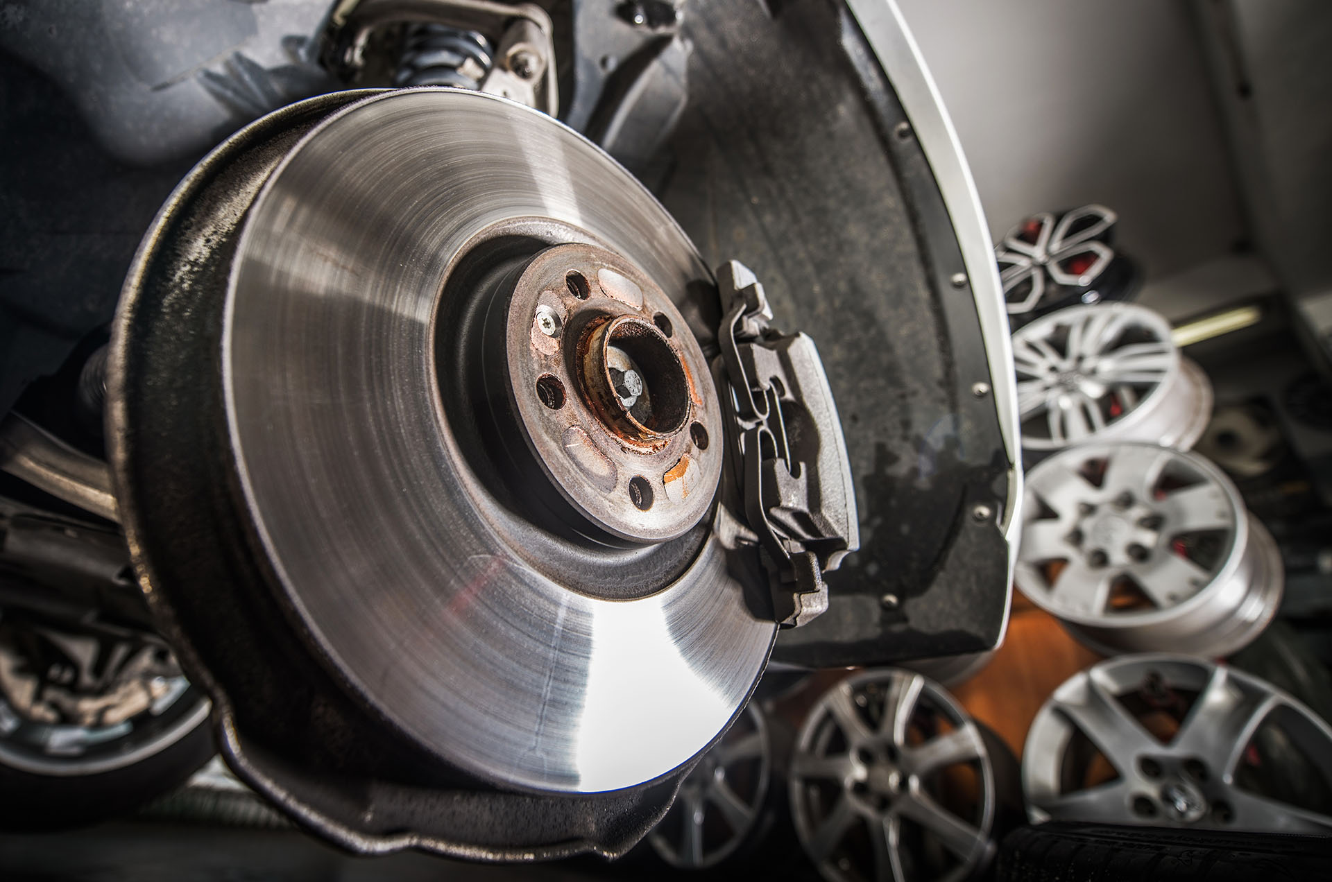 Alignment equipment on wheel during an alignment service